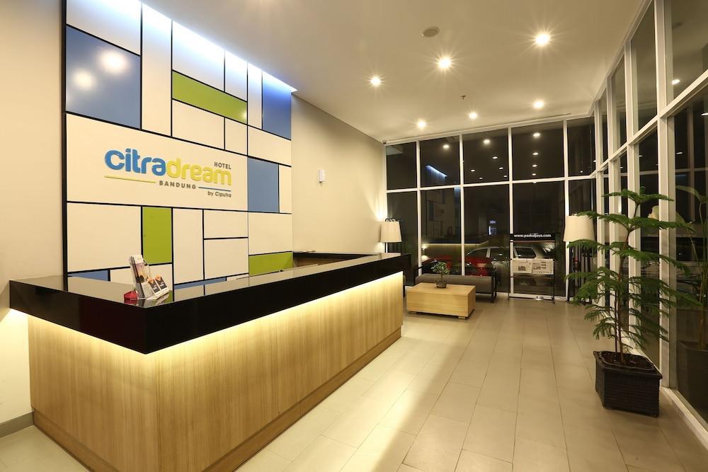 Hotel Citradream Bandung Buitenkant foto